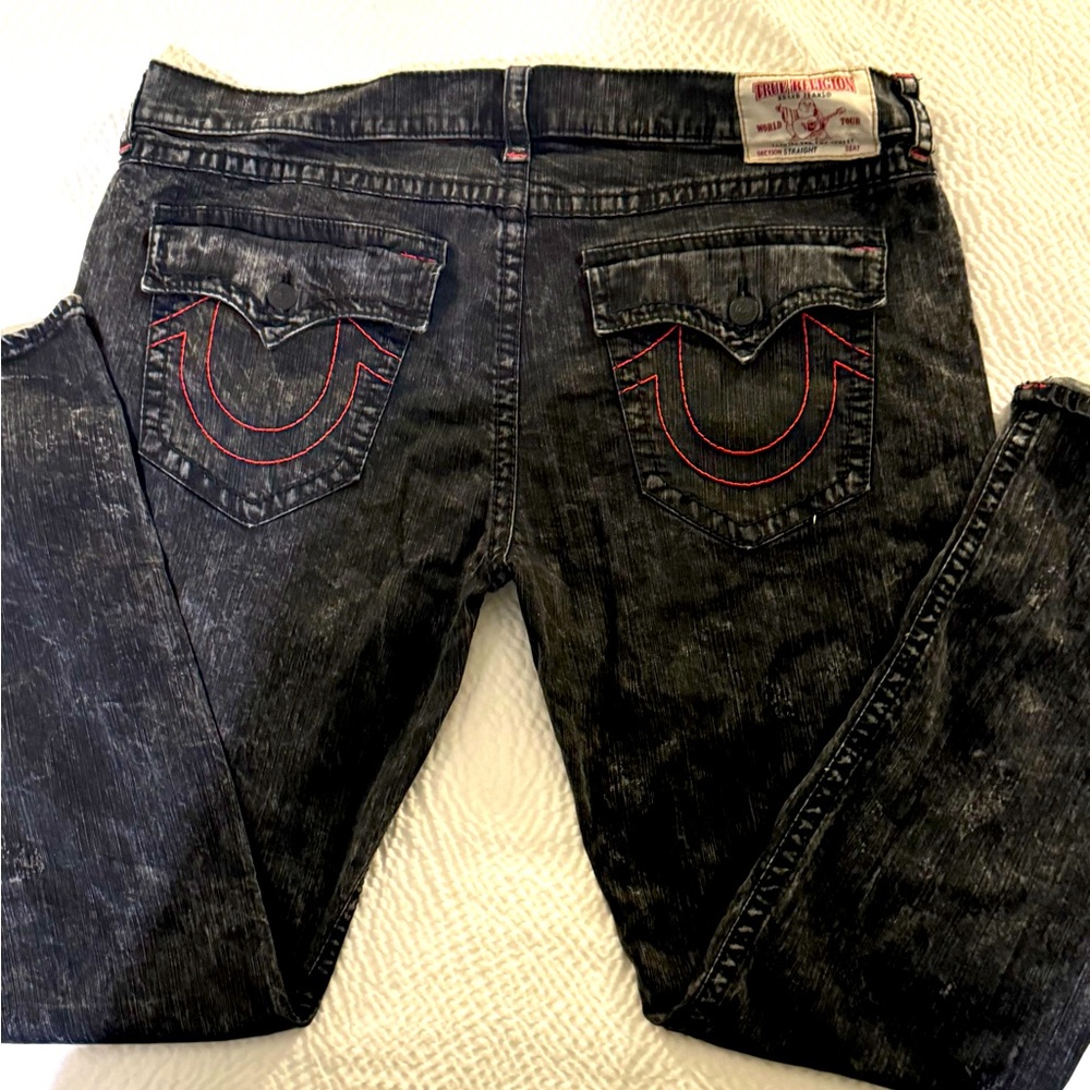 One pair of gently used men’s true religion jeans, size 44